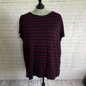 LANE BRYANT SIZE 26/28 PURPLE/BLACK SHORT SLEEVE BLOUSE